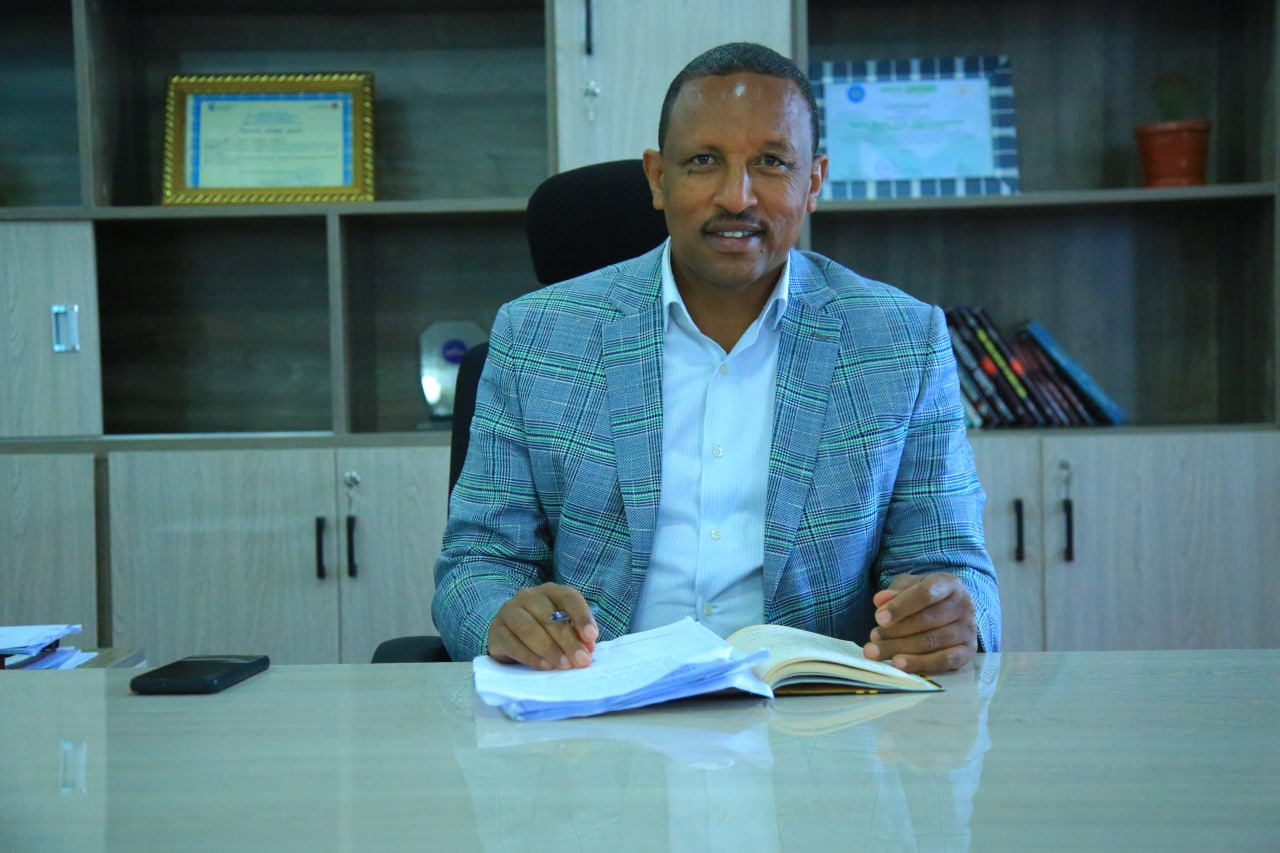 የተከበሩ አቶ ሙሉነህ ደሳለኝ ፍቅሩ