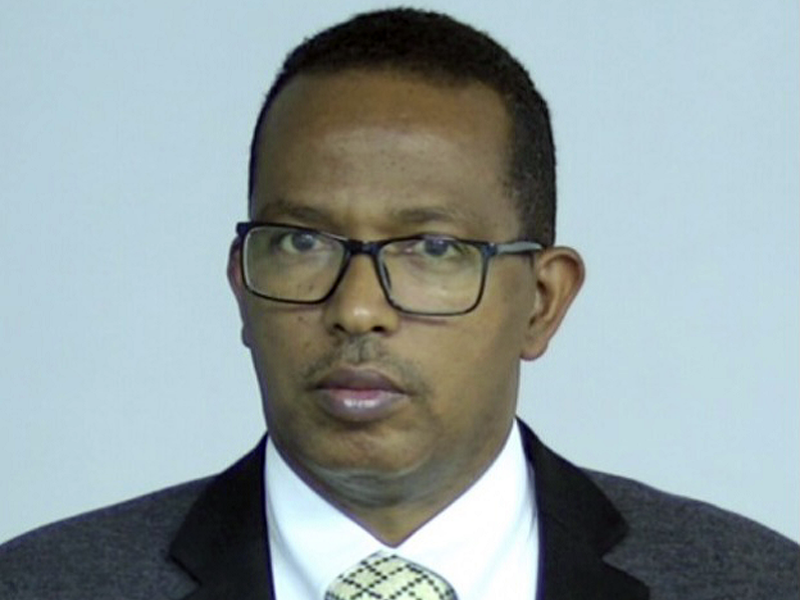 የተከበሩ ዶ/ር ኢ/ር ጌታሁን መኩሪያ